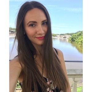 Meet your Posher, Olha